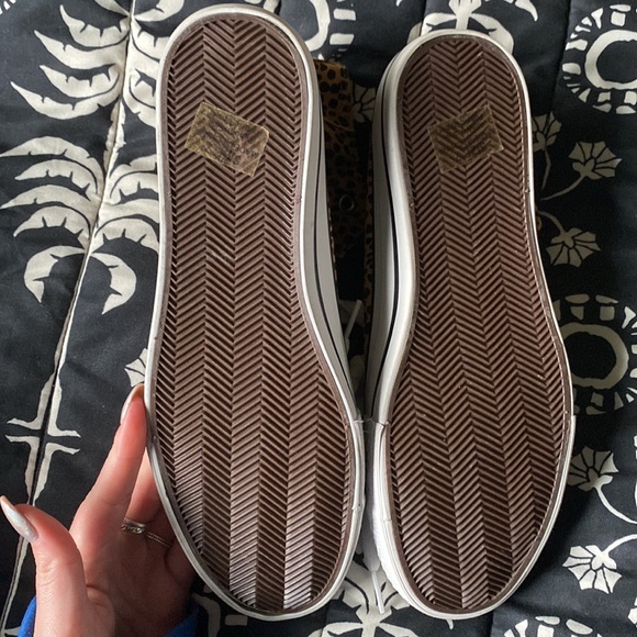 Converse Brand NEW GHANDA - Picture 3 of 3